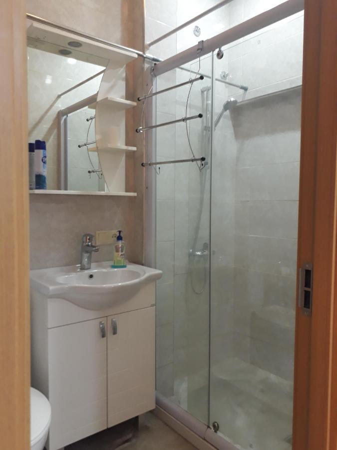 Ann'S Apartment Тбилиси Екстериор снимка